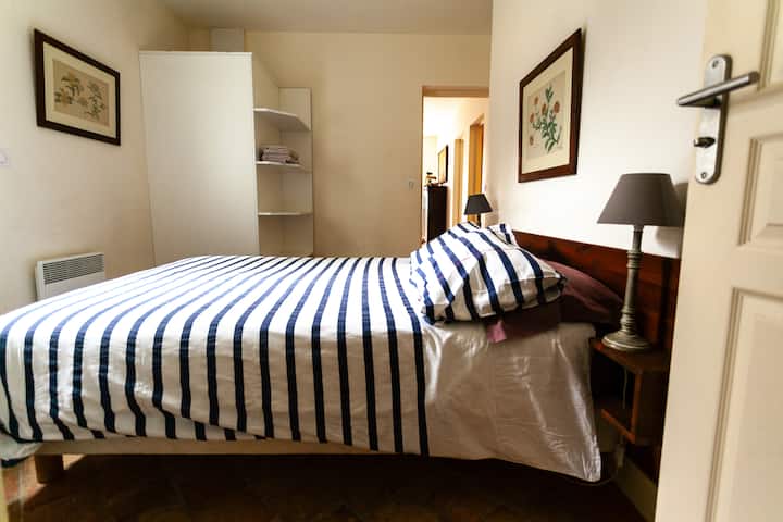 Schlafzimmer 2