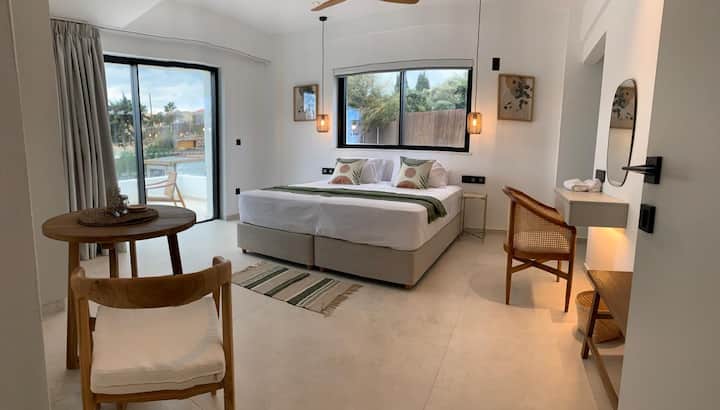 Junior 1 Bedroom Suite Terrace - Protaras