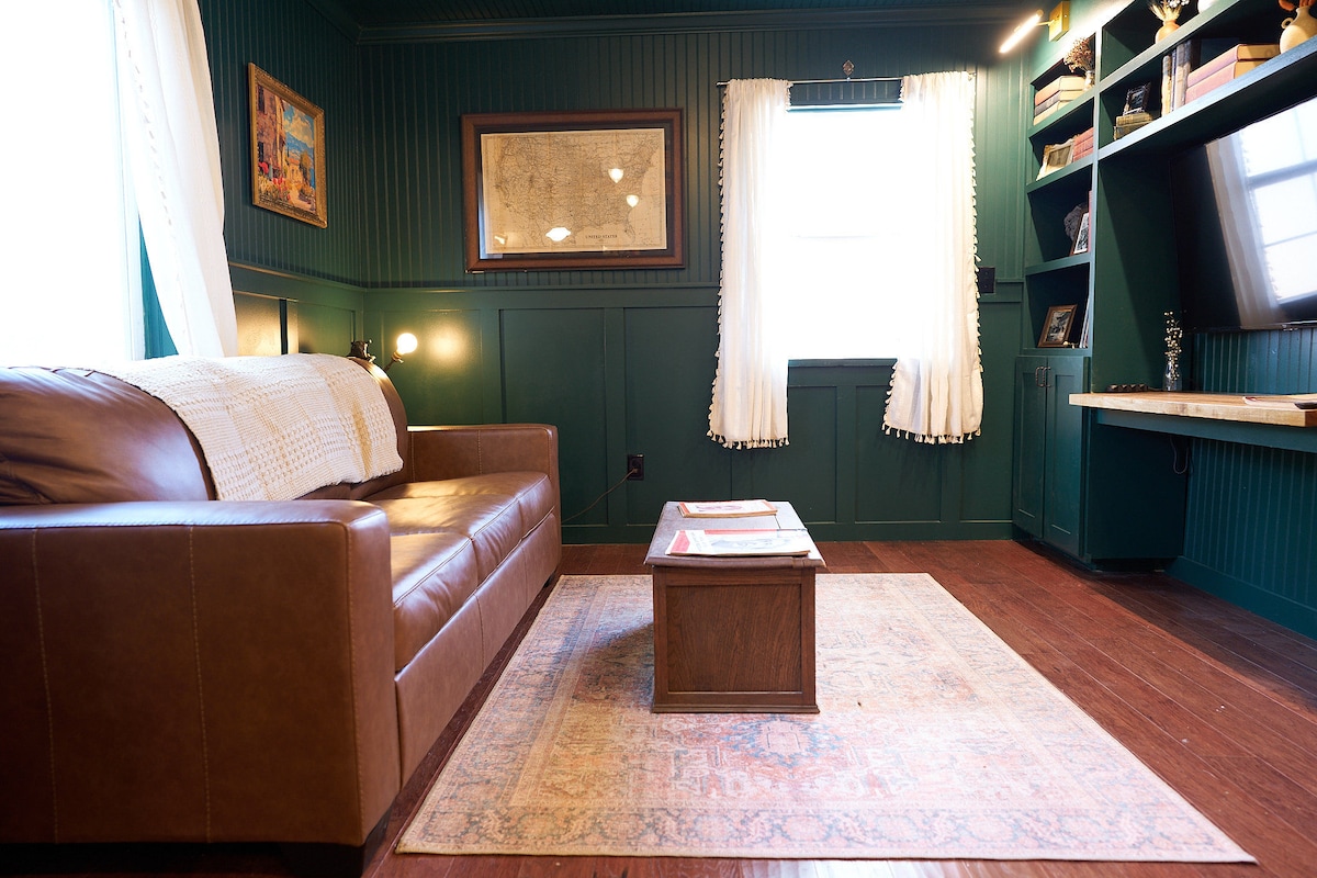 The Pilot House: and the Secret Room