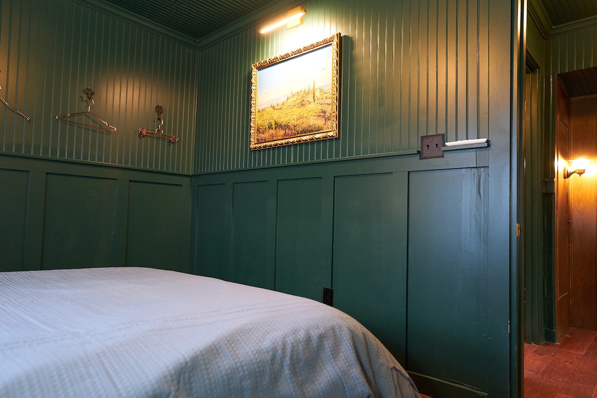 The Pilot House: and the Secret Room