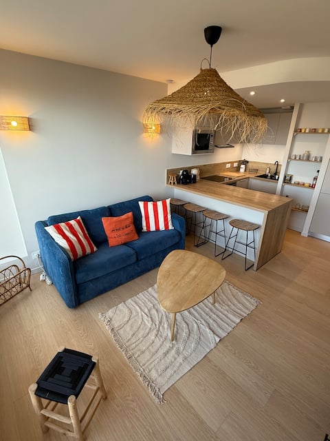Annonce Airbnb populaire: Sea-facing apartment à Saint Jean De Monts