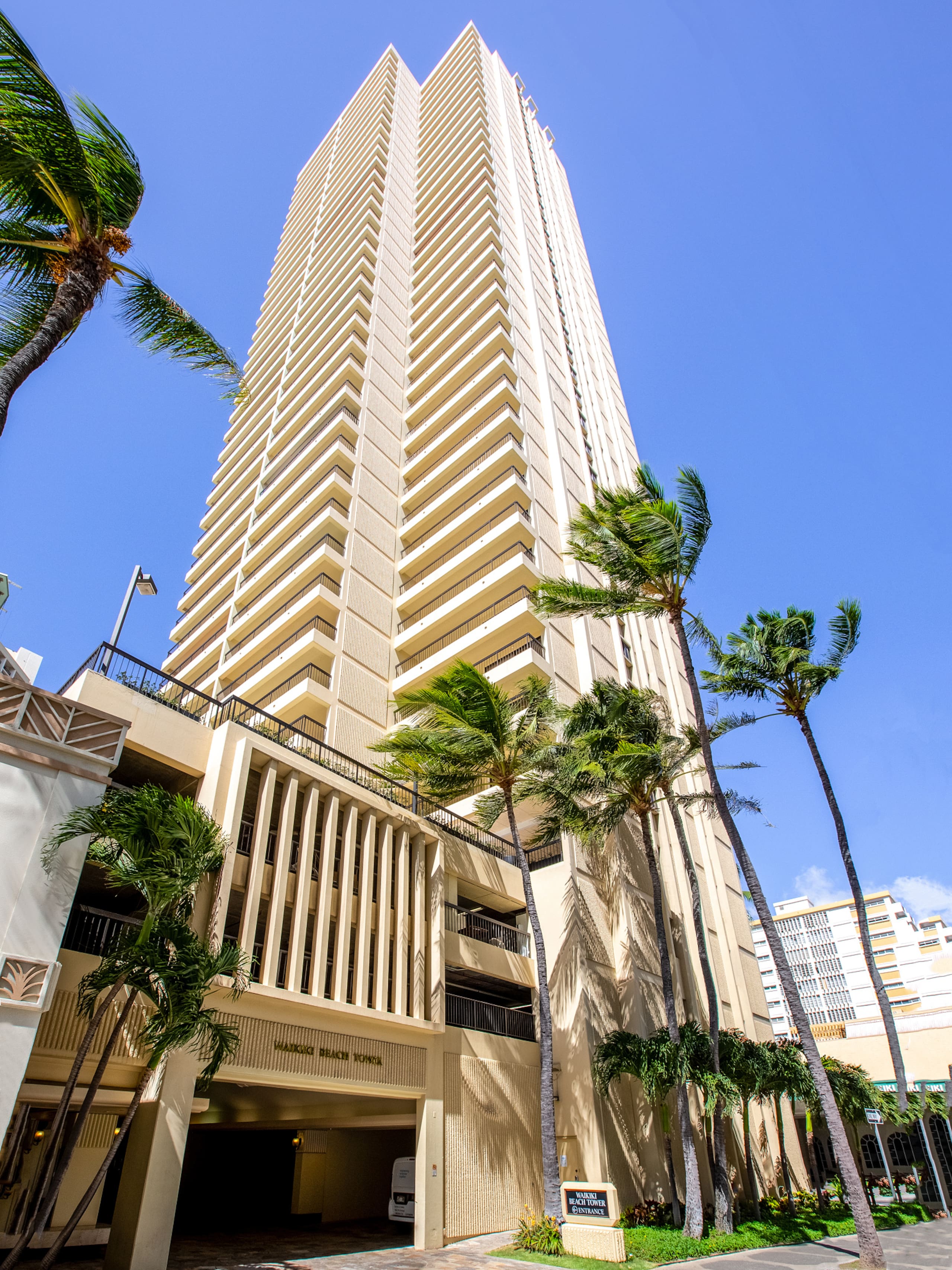 Waikiki Ocean Luxe Panorama 2BD, Free Parking - Image 57