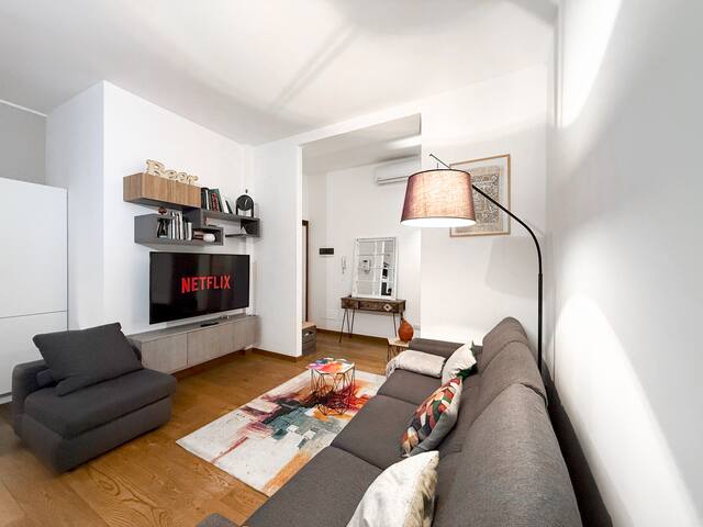 Apartment, 150m from the Metro gallery image 4