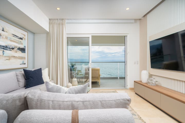 New Luxury 3bd Oceanfront Condo At Harbor 171 - Puerto Vallarta