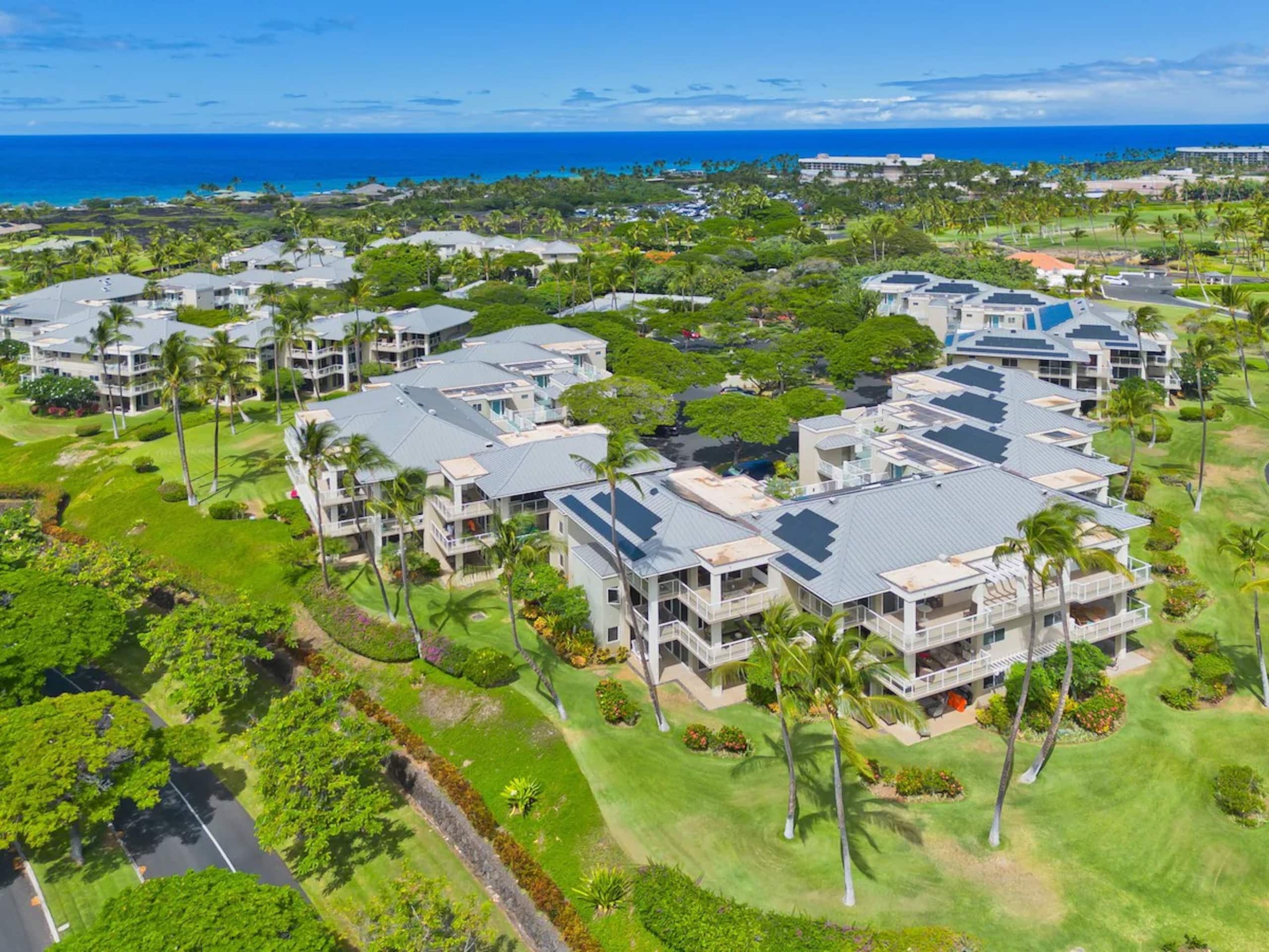 Penthouse condo with Ocean Views - Photo 31