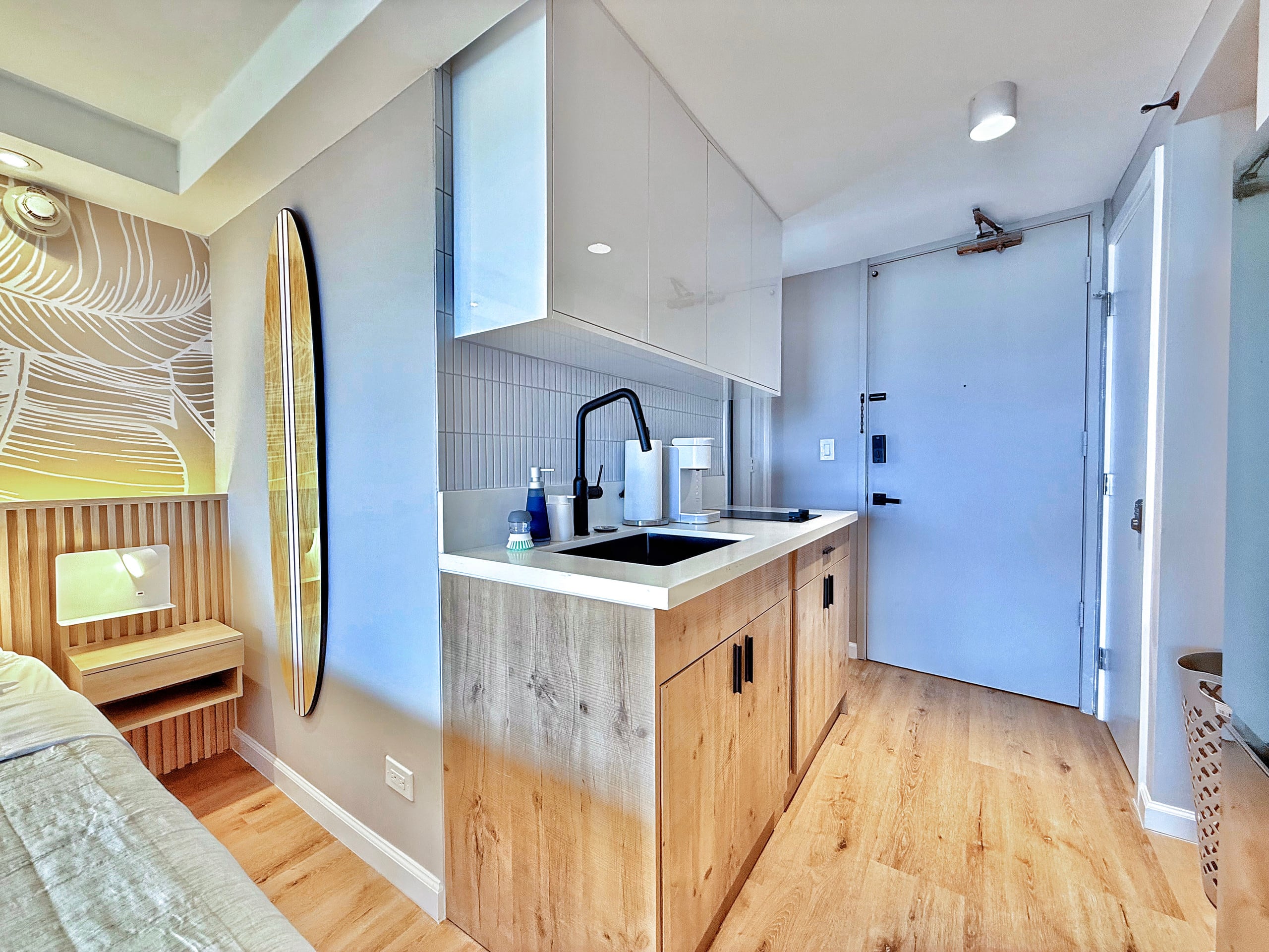36F-Island Colony Studio-City/Partial Ocean Views - Image 13