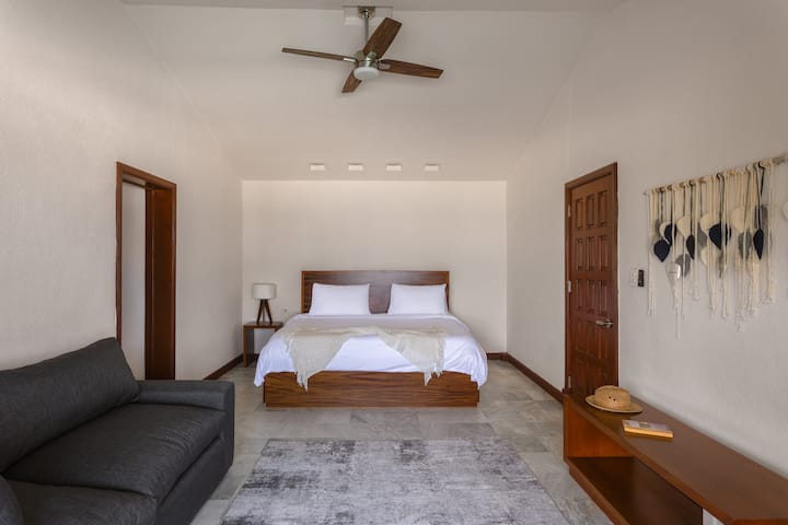Schlafzimmer 2