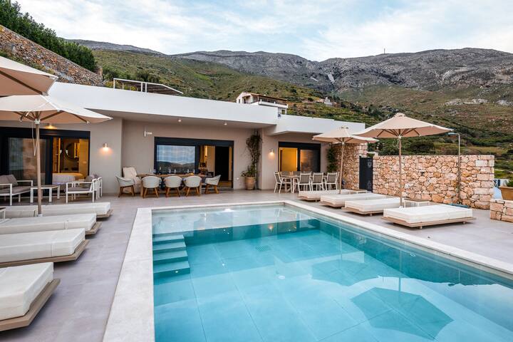 Villa Elysian met groot zwembad gallery image 4