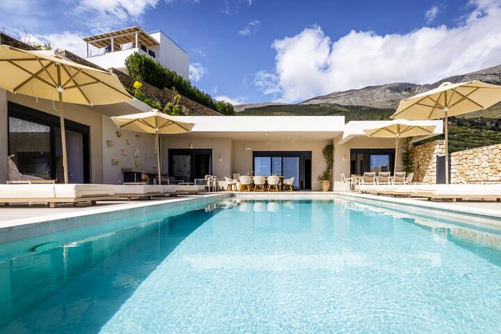 Villa Elysian met groot zwembad