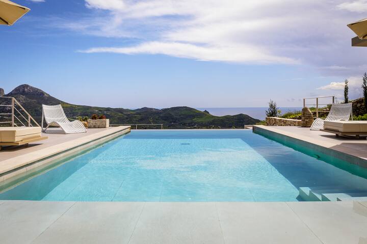 Villa Elysian met groot zwembad gallery image 3