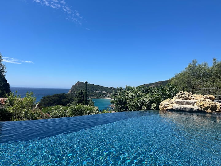 Magnifique Villa, Somptueuse Vue - Le Lavandou