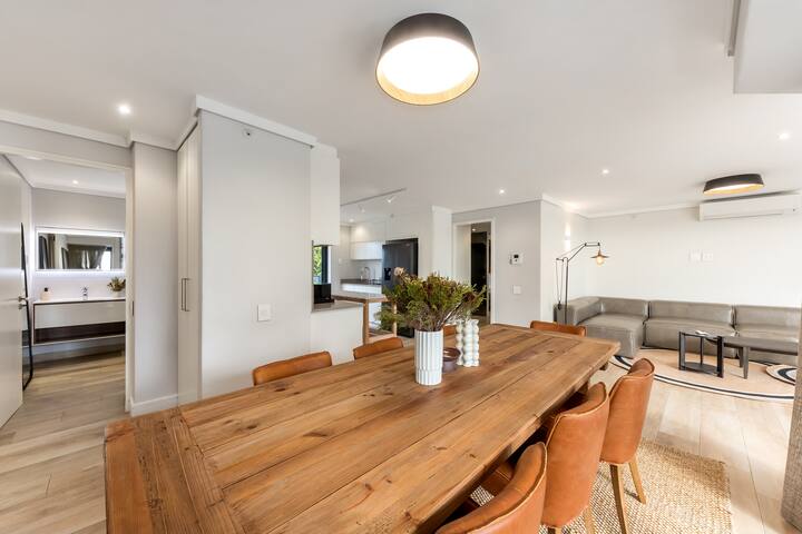 Lux 3BR Apt w/ City&Ocean Views gallery image 5