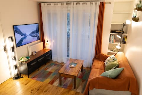 Popular Airbnb listing: 3* appartment - The Banks of the Marne in Maisons Alfort