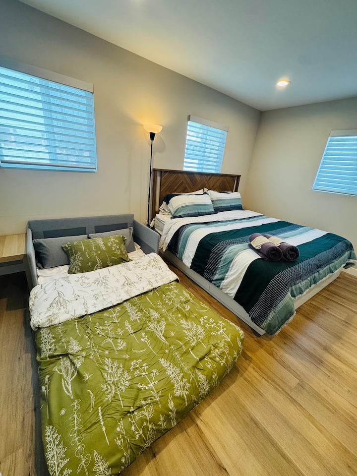 A . New King Studio . Big Kitchenette . Downtown - Alhambra, CA