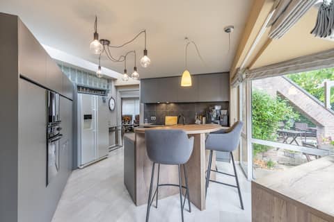 Maas & Mechelen Vacation Home