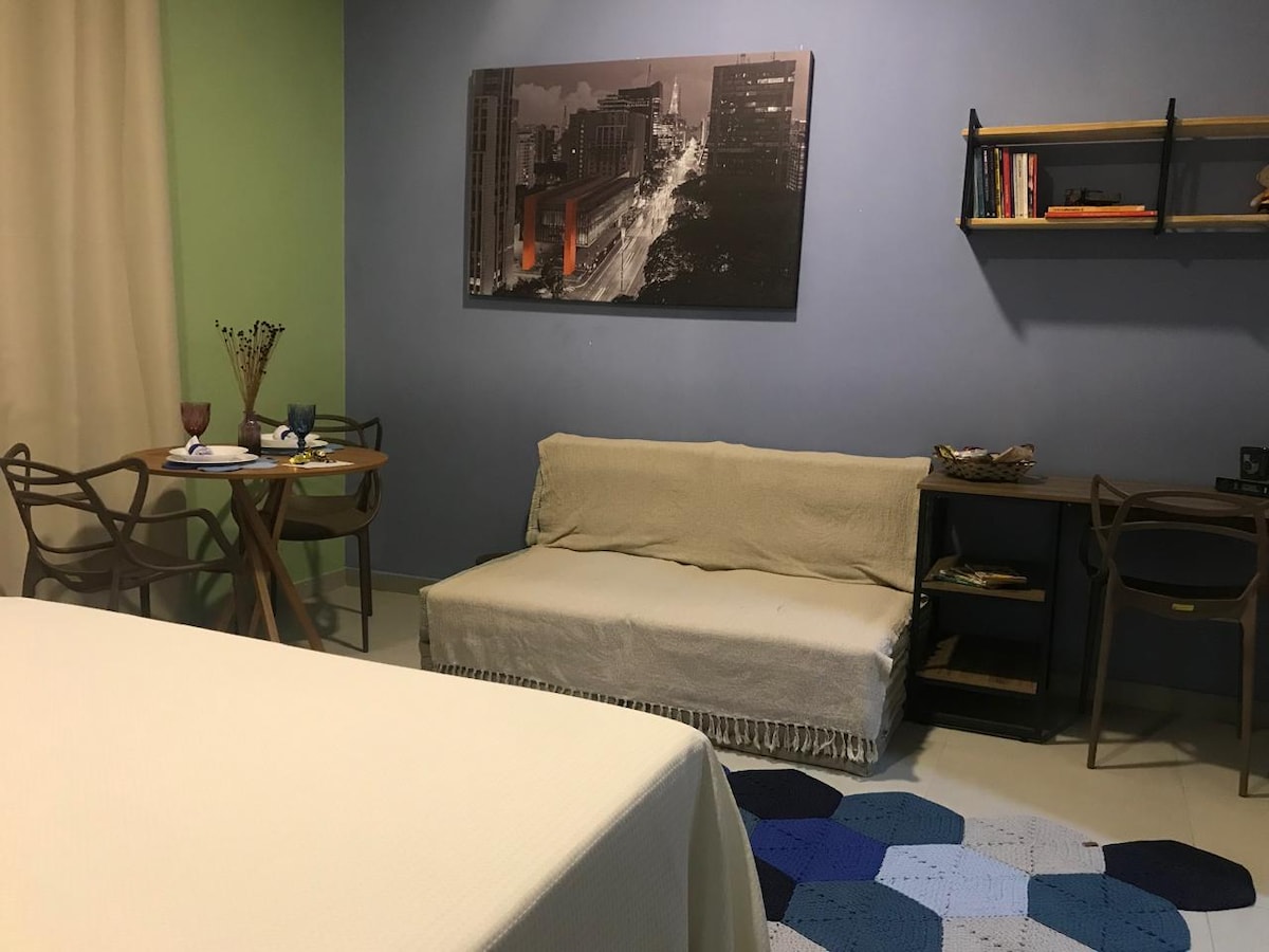 Airbnb em destaque: Comfortable apartment 5 minutes from Brás Station SP em Brás
