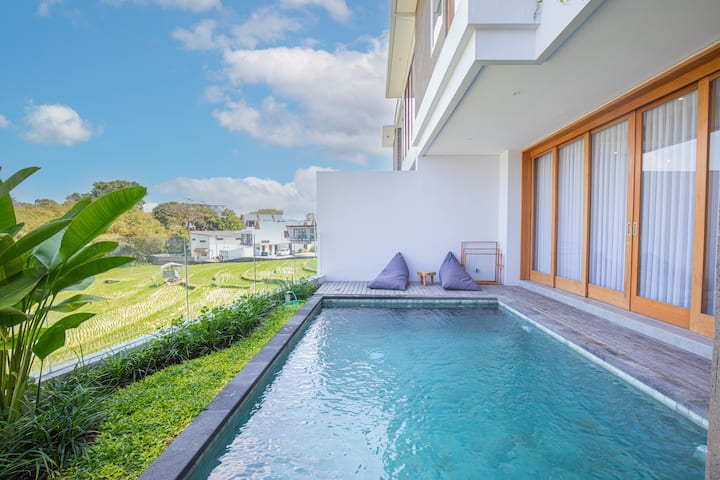 Chic 2br Villa Close To Beaches - Bali