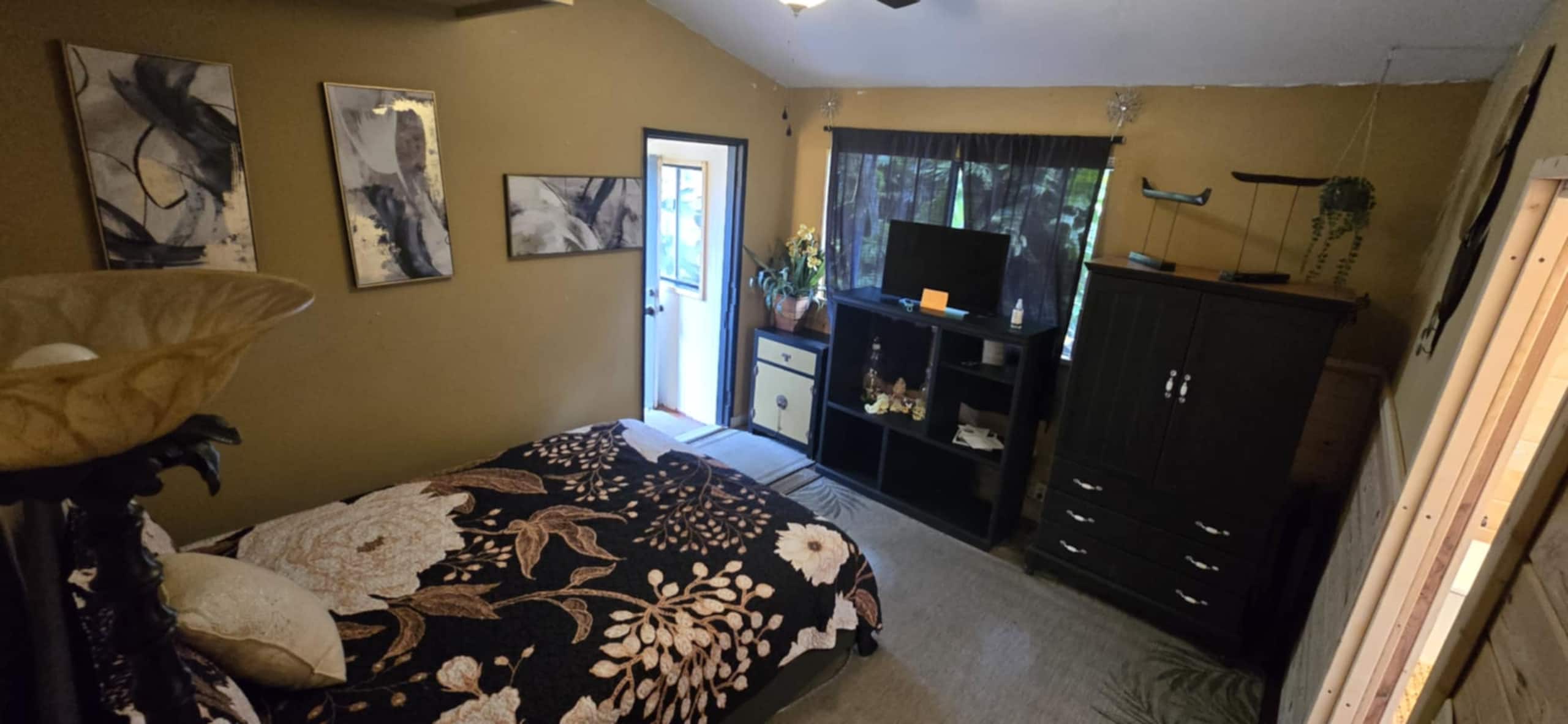 Guesthouse in Haiku-Pauwela · ★4.56 · 1 bedroom · 1 bed · 1 private bath - Image 6