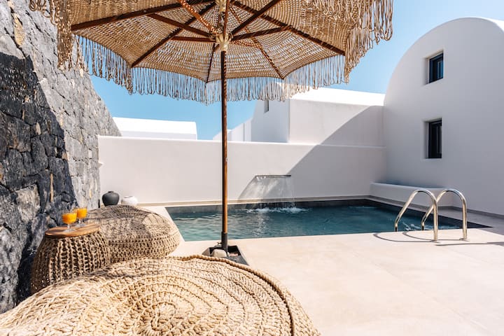 Erthā Suites Petra With Private Pool - Santorini