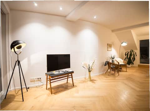 Erfolgreiche Airbnb-Immobilie: Spacious luxury in the penthouse in Berlin