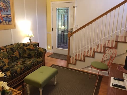 Successful Airbnb property: Beautiful Boca Marina Apartment in Gulfport