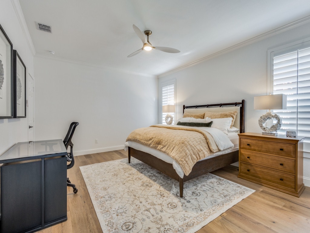 pushimi ynë privat të pret, i bollshëm, i qetë dhe i kompletuar me një banjë ngjitur dhe dollap.