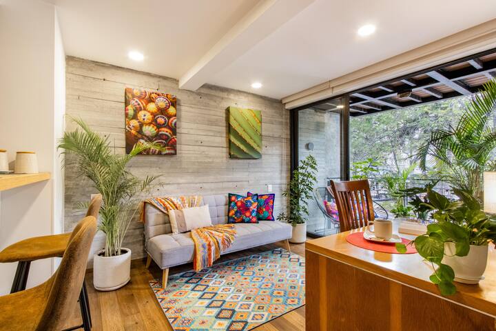 The Condesa Urban stay 2BR / 5 Guests with AC gallery image 5