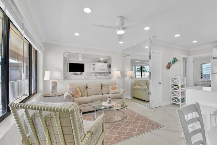 Ocean Grande - Hollywood, FL