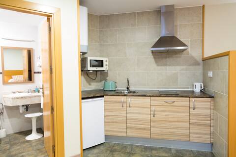 Anuncio de Airbnb popular: Studio en Alfoz De Lloredo