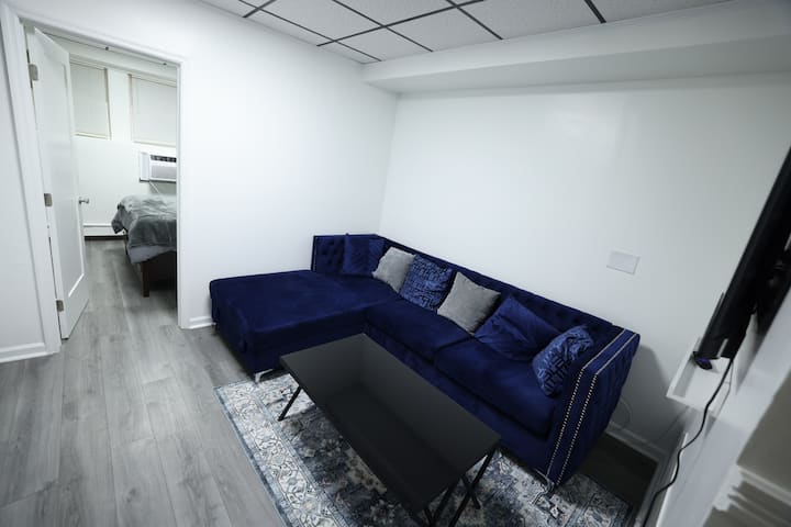 1 Bedroom Apt. 25-30 Min. From Times Square Nyc! - Edgewater, NJ