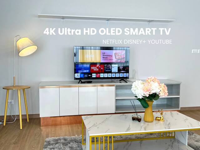 501: Premium 4Beds 4Bath Wifi & Netflix, Pool View gallery image 5