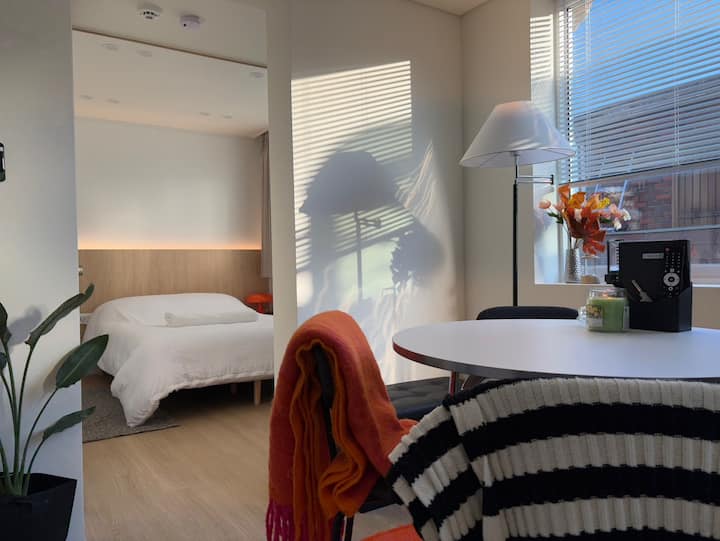 Easy Mansion 3f | Hongdae 10 Min · Private Stay - Seoul