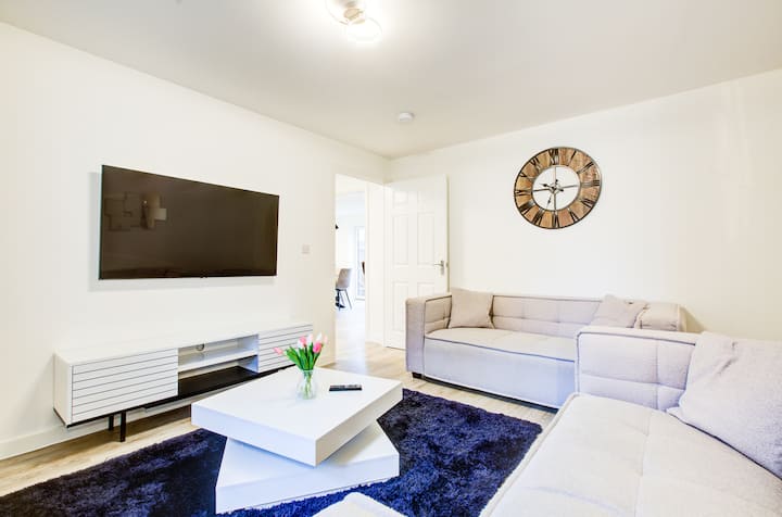 Entire House In Stanway, Colchester - Essex