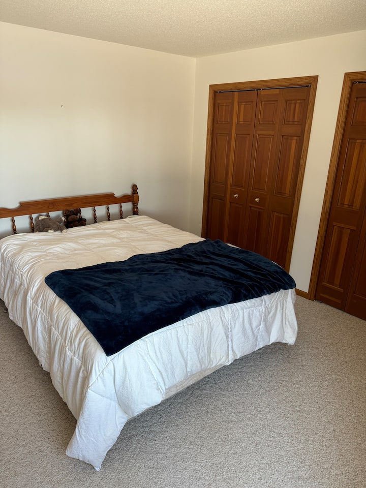 საძინებელი 1