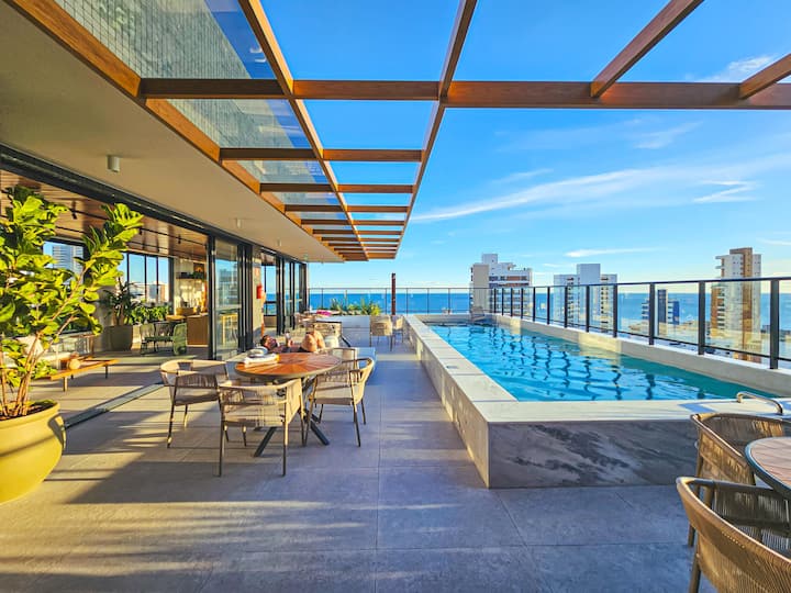 Apartamento Decorado Próximo à Praia Da Barra - Barra, Brasil