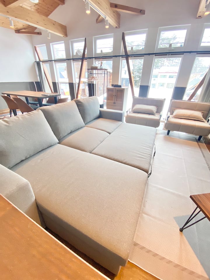 7.days.a.wk.
Private Lodging
"B" - Hakuba