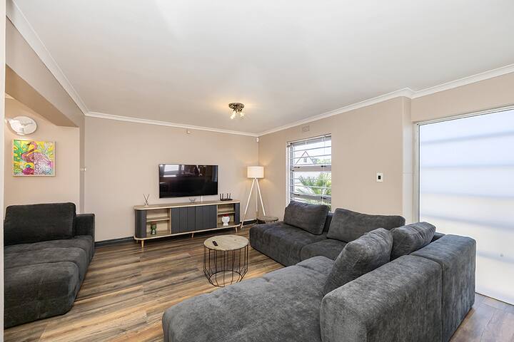 West Beach House gallery image 2