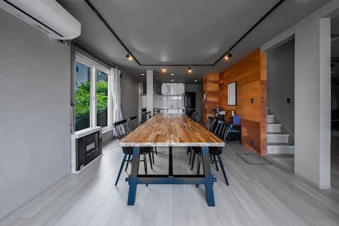 The Crocus Otaru【150㎡ / Station  9 min. walk】