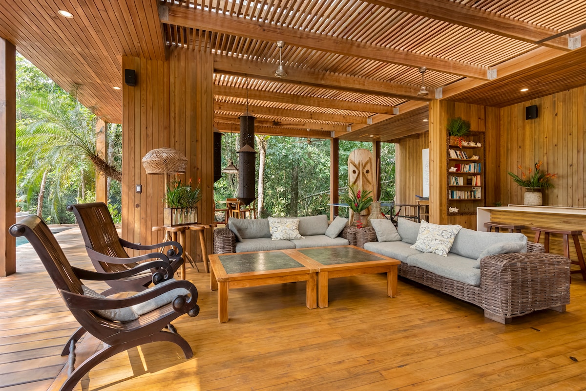 Casa Gandau in Rio Dulce — 5 bedroom vacation rental in Rio Dulce