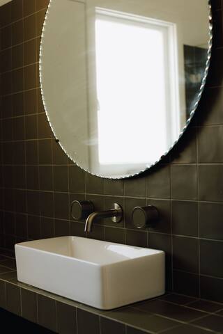 The Vaughn. Our 1960’s restoration gallery image 4