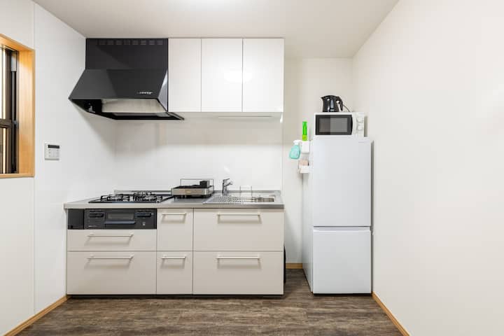 Lt:cozy Modern Space With Natural Tones To Relax U - Tokyo