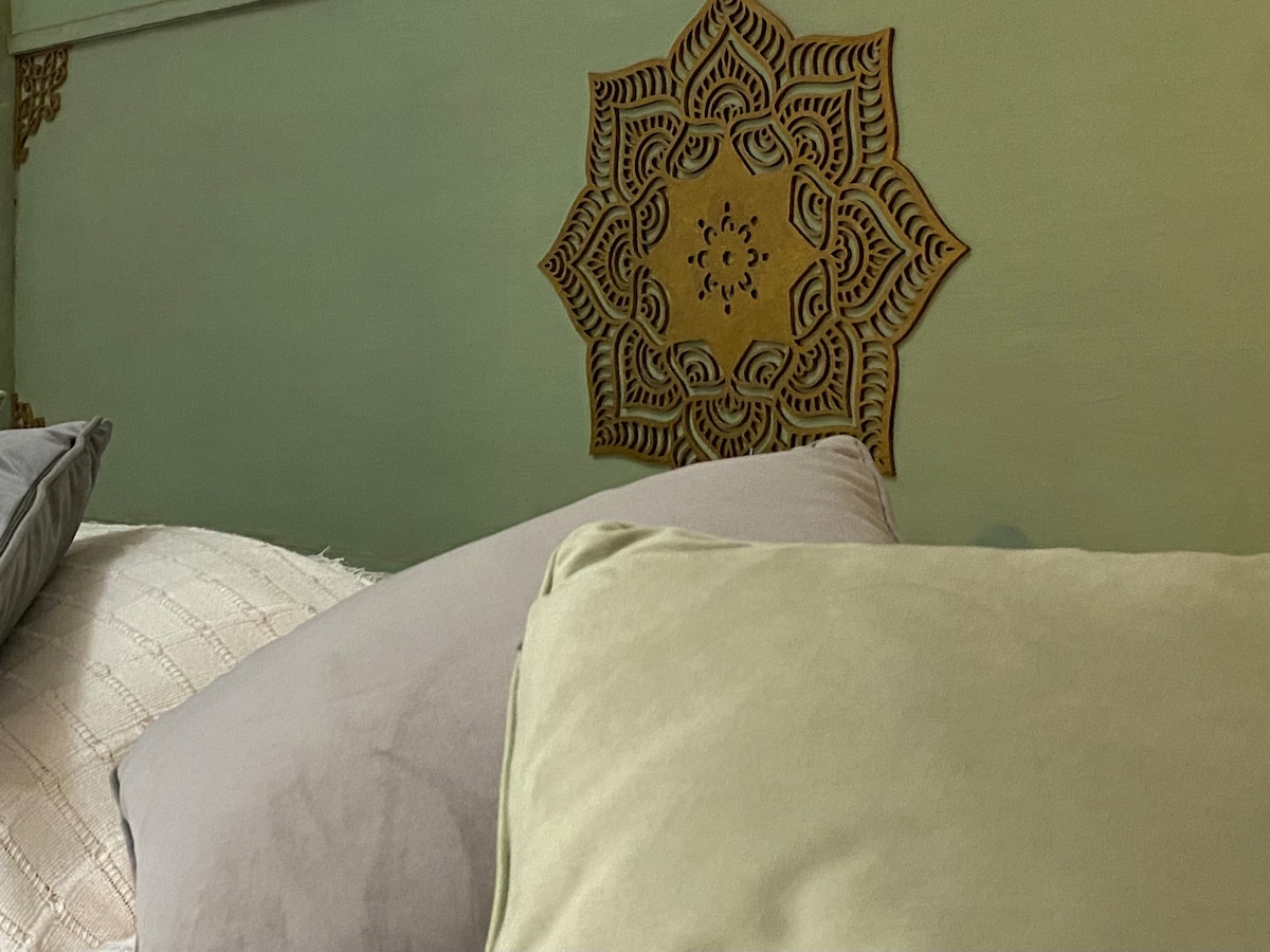 საძინებელი 2