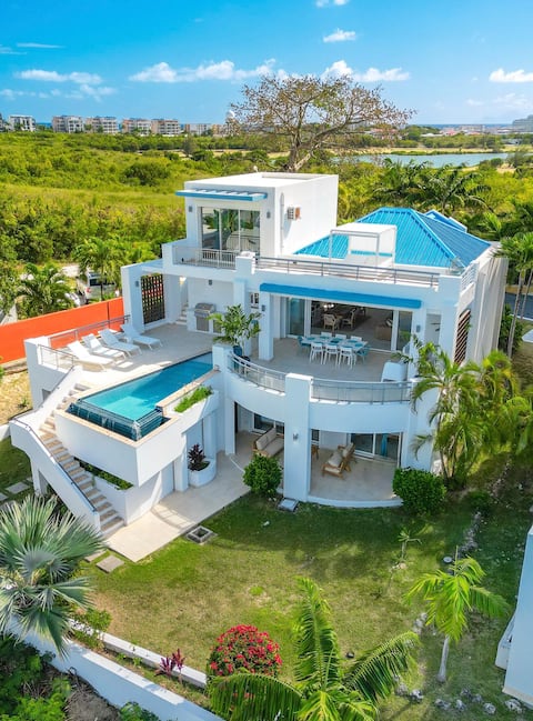 Blu Azur : Your Dream Villa on the Lagoon