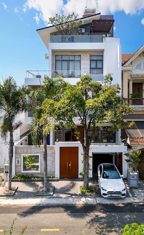 White Senerity Escape | Private Pool • KTV • BBQ