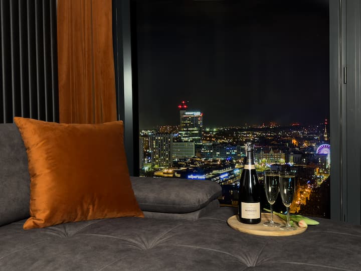 Urban Apartments SkyLine No 21.19  Global,  Garage