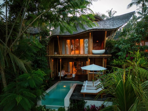 Three Bedroom Pool Villa in Tampaksiring-Bambootel