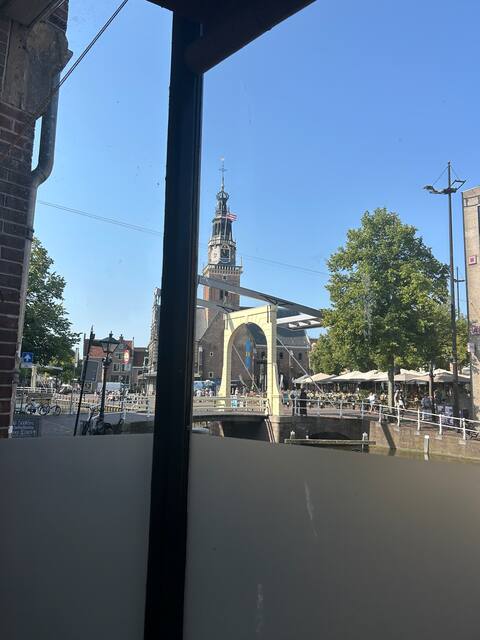 Top Airbnb: Cheese Market in Binnenstad West