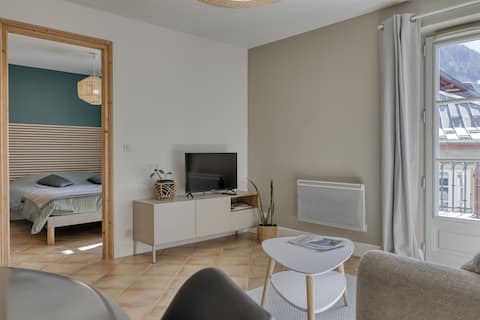 Popular Airbnb listing: Apartment 22 - 4 people, Saint Gervais center in Saint Gervais Les Bains