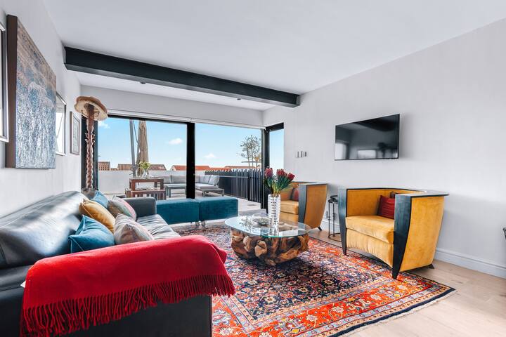 Modern Comfort Mountain Cottage gallery image 4