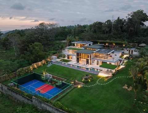 Villa Sunrise w/Chef & Padel Court, Sauna, Icebath